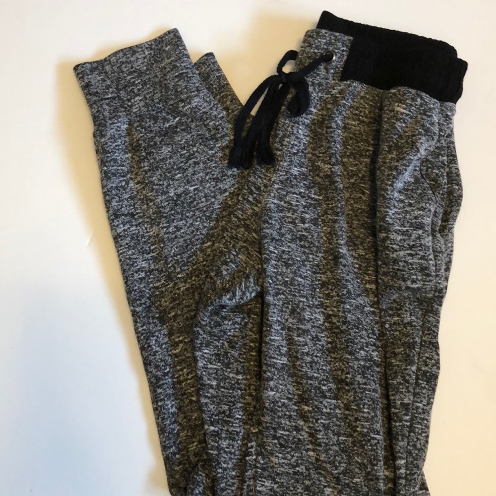 Forever 21 black and grey joggers